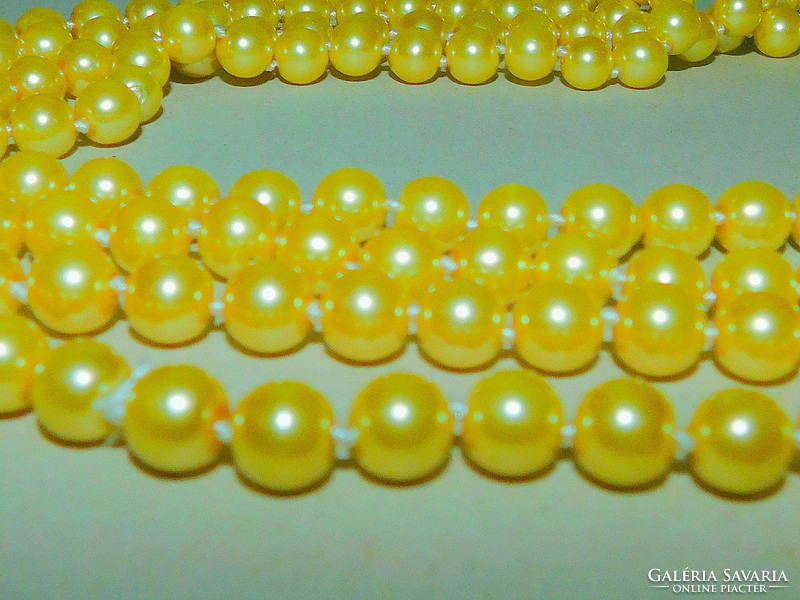 Arany Sárga Krém  Shell Pearl Extra Hosszú Gyöngysor Nyaklánc - 175 cm-es! 2021. év Divat színe