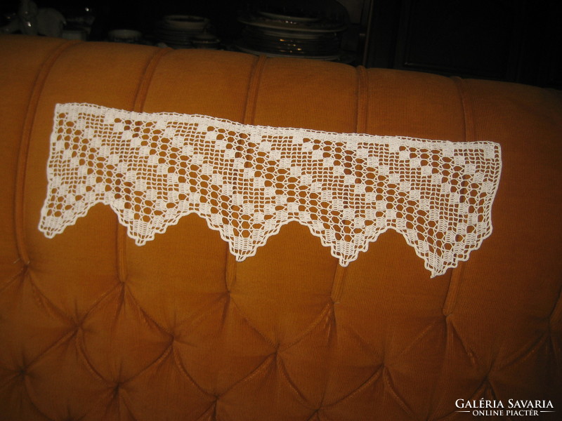 Fine crochet runner 62 x 22 cm