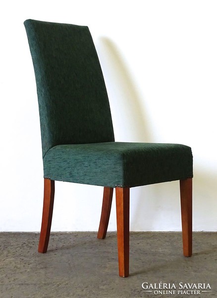 1F524 Zöld kárpitozott támlás szék