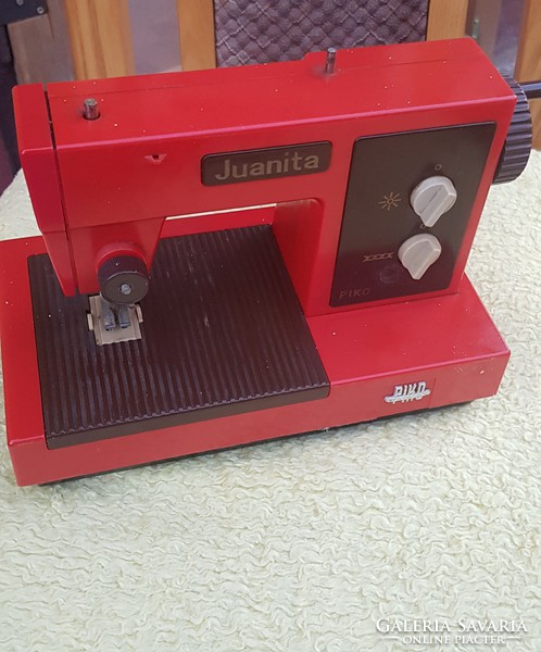Juanta Pico retro gyerek varrógép