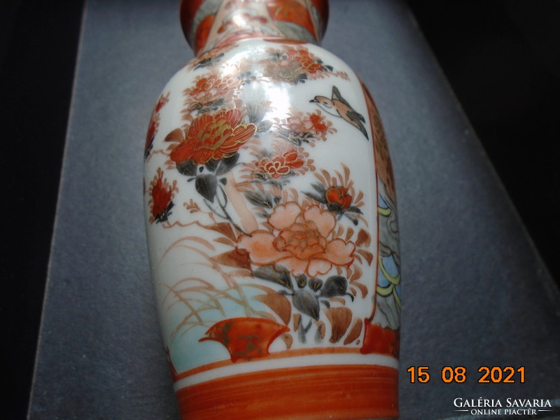 Kutani Meidzsi kézzel festett japán aranybrokát váza gazdag figurális és madár virág mintával