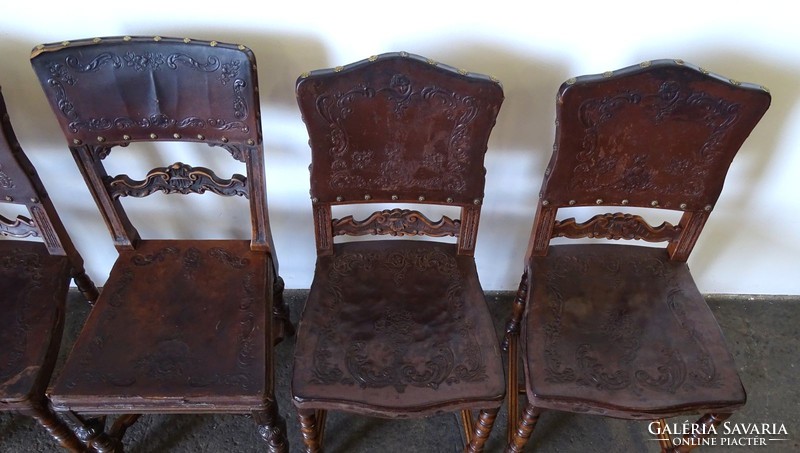 1F627 Antik faragott bőr szék garnitúra 6 darab