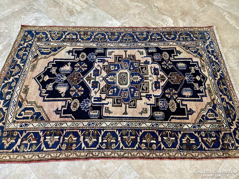 Antique Iranian Hamadan Persian carpet 210x136