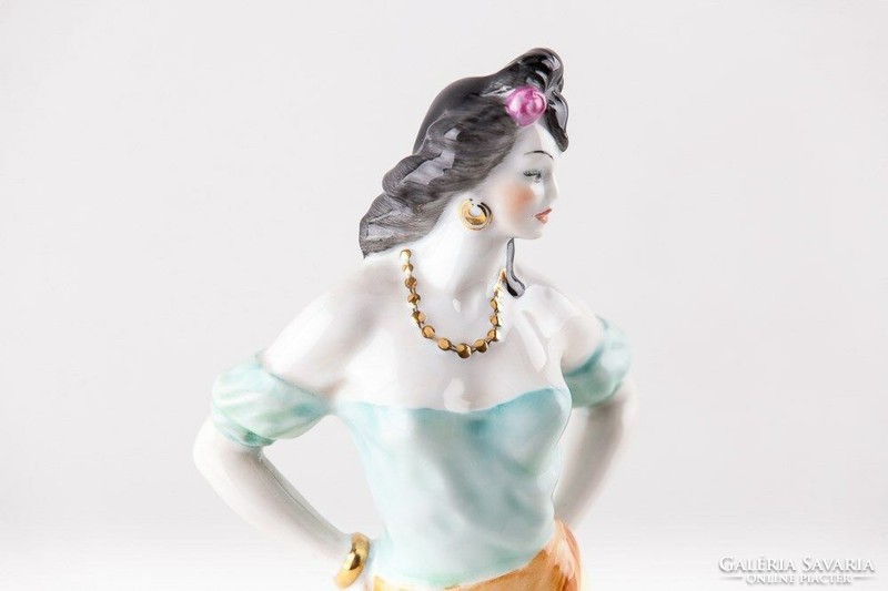 HERENDI, BÁJOS CARMEN CIGÁNY LÁNY KÉZZEL FESTETT PORCELÁN FIGURA, HIBÁTLAN! (P011)