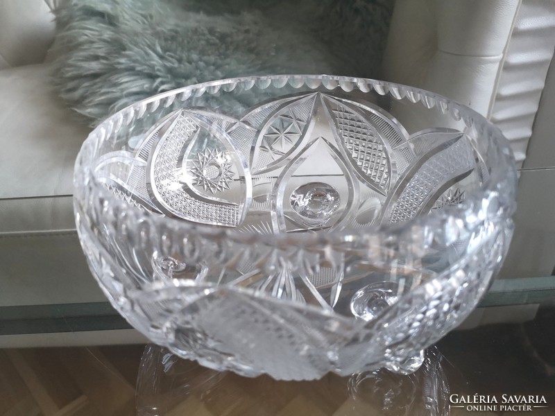 Crystal serving bowl 24 cm, hand-polished, damaged, tow on the rim