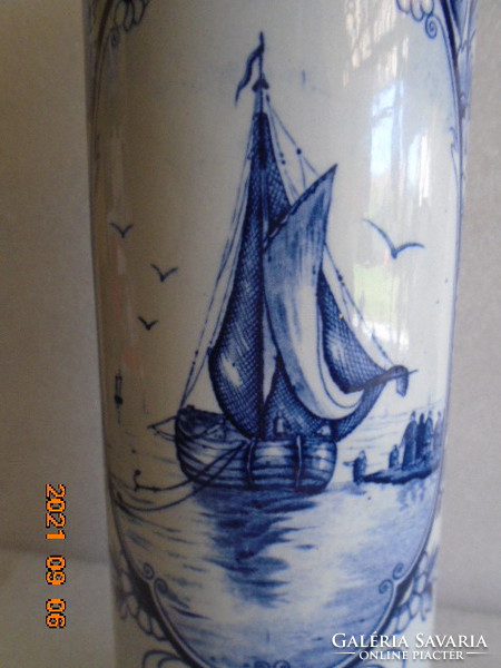 Antique delft hand painting, pewter-glazed vase, due to the early 19th century, the edge of the mouth is uneven