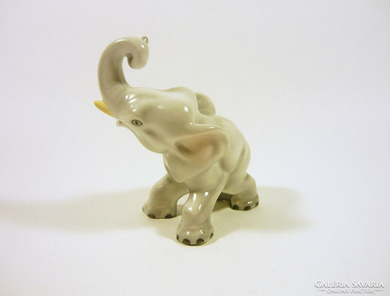 Herend, elephant with raised handle 8.5 Cm hand-painted porcelain figurine, flawless! (P093)
