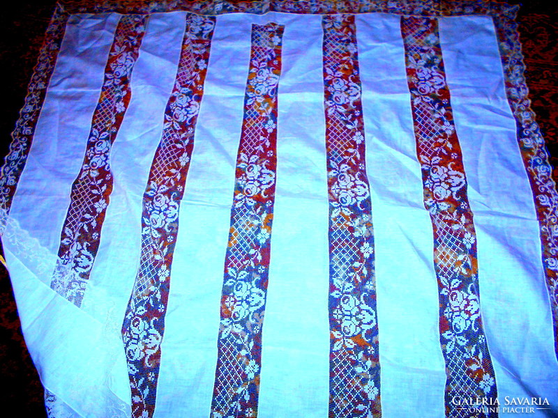 --Antique batik rich breath-thin fillet with lace decoration tablecloth flawless 139 cm x 139 cm