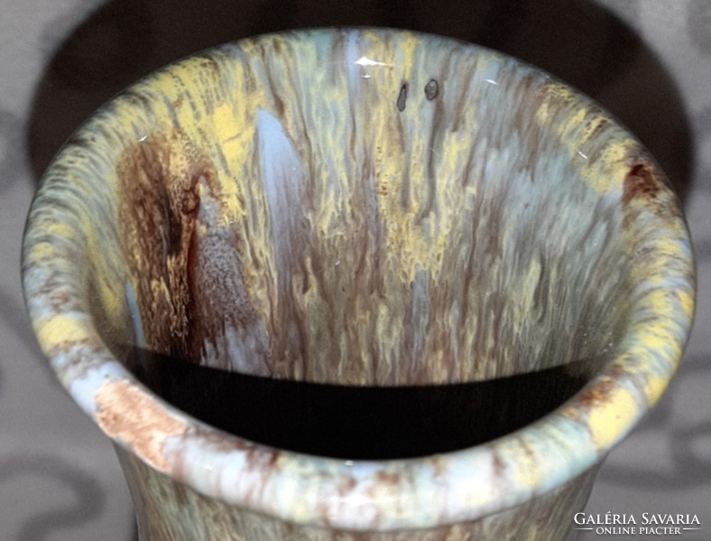 Ceramic vase hmv
