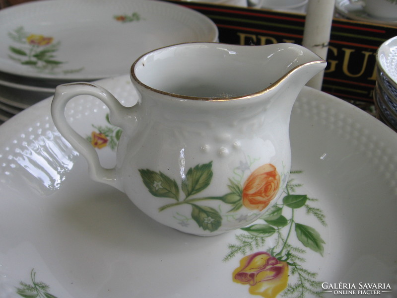 Karolina-Jarolina lengyel barokk sárga rózsás teás kancsó, kanna és tejszínes, tejes kiöntő