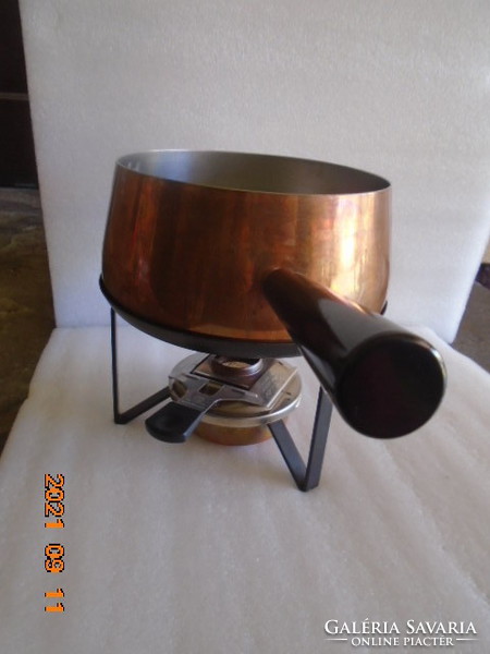 Large size antique copper cooking set with just over 2 liters