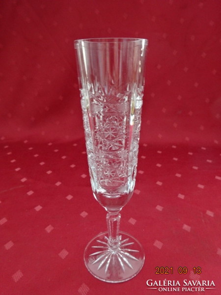 Ólomkristály pezsgős pohár, magassága 19 cm. Vanneki!