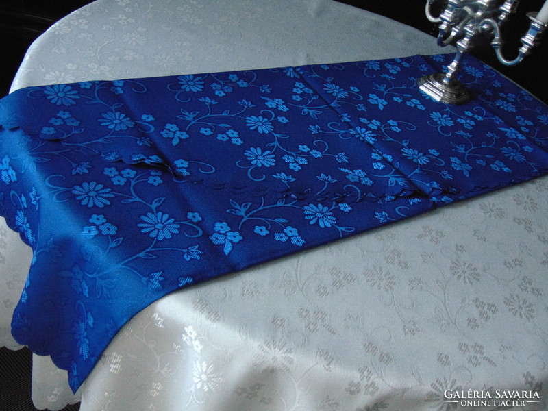 Dreamy elegant royal blue silk tablecloth 158 x 238 oval