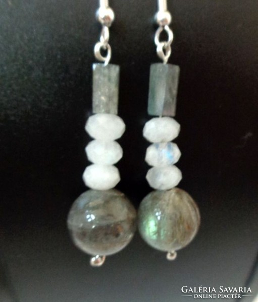 Labradorite and moonstone earrings with silver hook