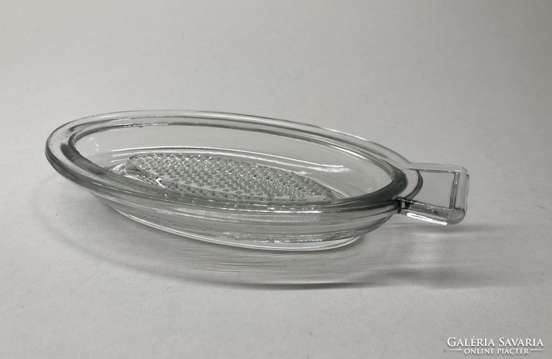 Retro glass apple grater for babies