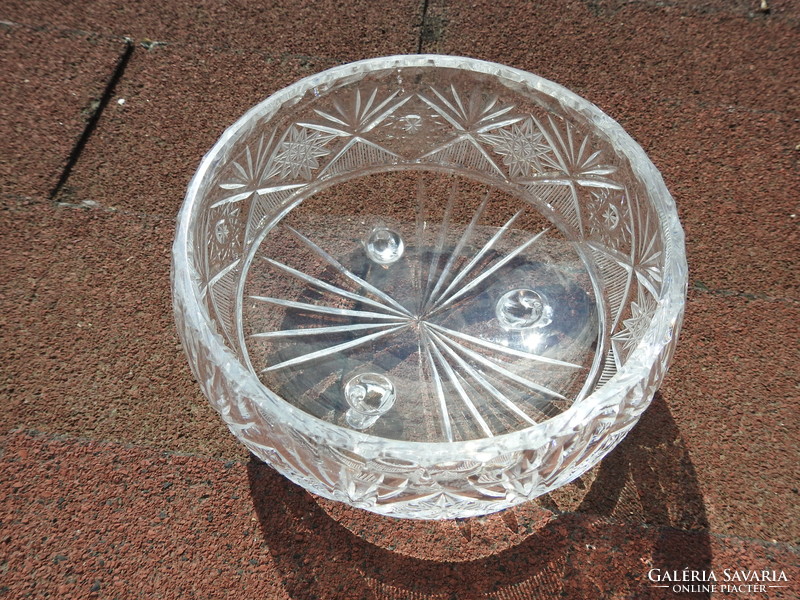 Háromlábú kristály üveg asztalközép