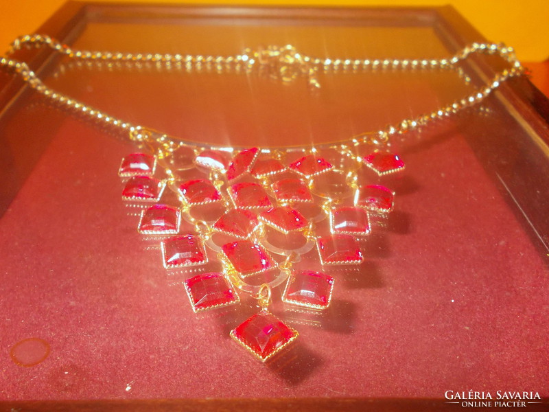 Ruby red crystal colier gold gold filled necklace