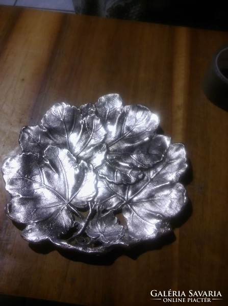 Bronze ornament object, table fruit bowl, 24x 24 cm