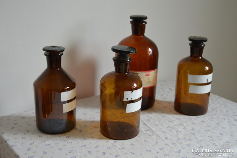 4 pcs antique pharmacy bottles, pharmacy bottles
