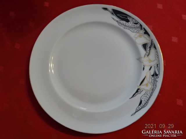 Great Plain porcelain small plate, six pieces, with black - gold pattern, diameter 19.5 cm. He has!