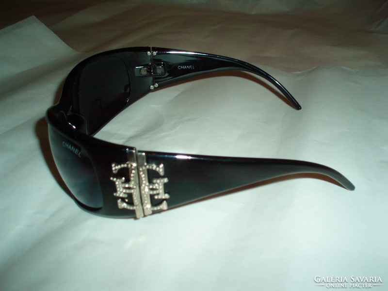 Vintage chanel sunglasses