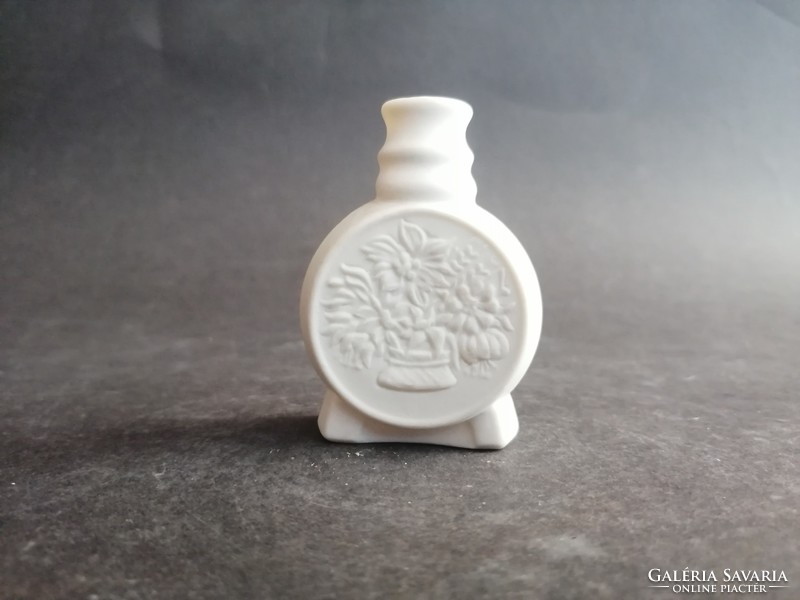 Tiny porcelain (Herend?) Biscuit porcelain butykos, bottle - ep