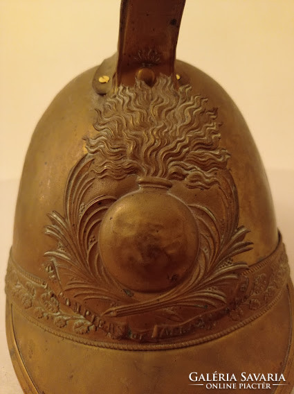 Antique firefighting equipment helmet 4