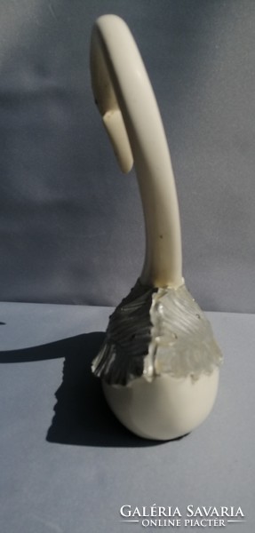 Swan table ornament. Negotiable!