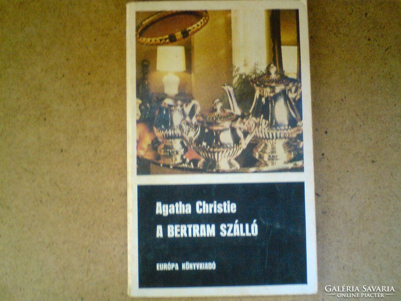 Krimi könyv : Agatha Christie - A Bertram szálló