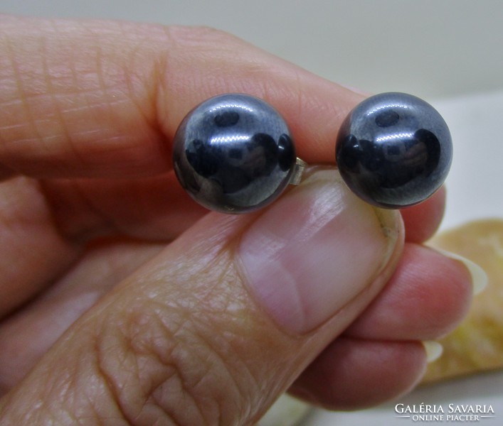 Beautiful healing silver hematite sphere earrings