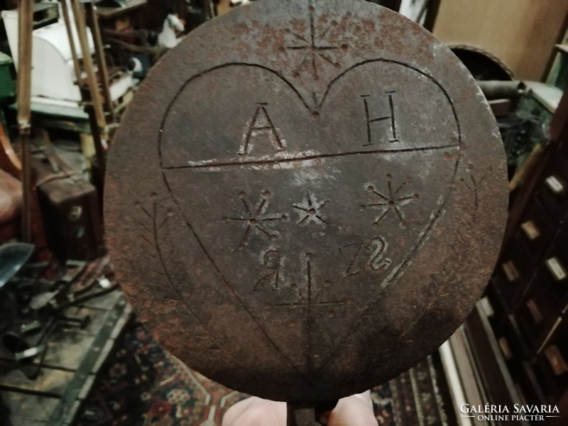 Forged church wafer oven from the 20th century, decoration