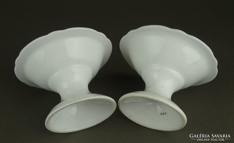 1G117 Antik aranyozott talpas porcelán fűszertartó pár