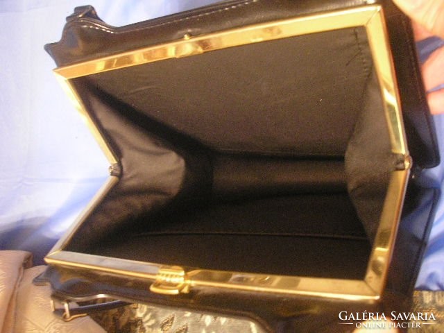 N2 art deco lacquer bag for rarity theater or film making with gold-plated clasps