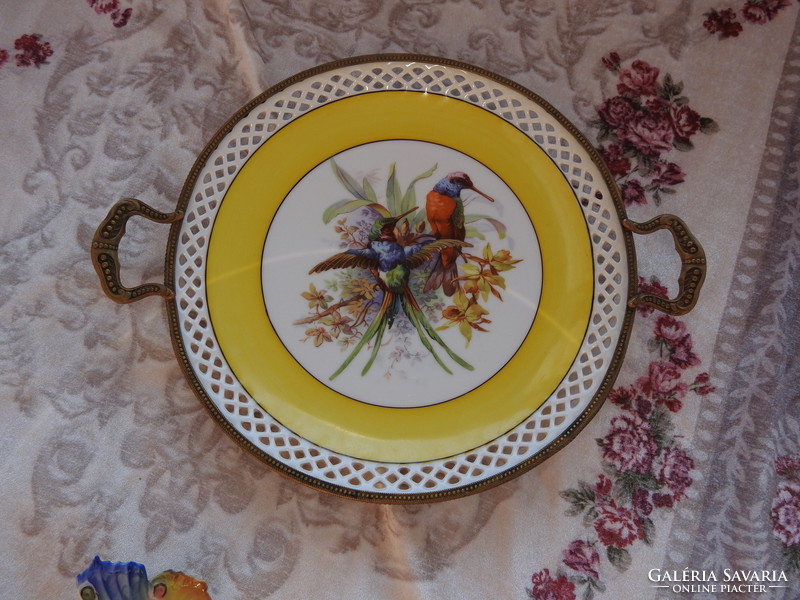 Kolibri Madaras Kézzel festett Bavaria Porcelán Tál bronz szerelékkel