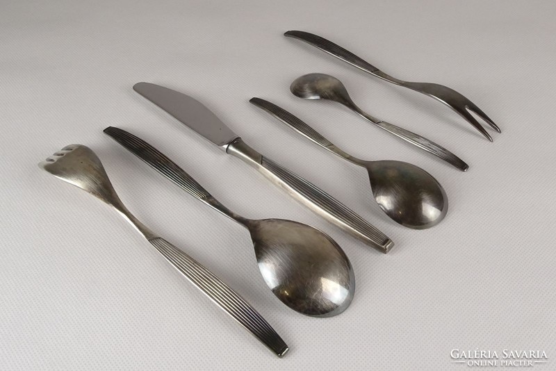 1G150 Régi ezüstözött Michelin evőeszköz készlet 27 darab