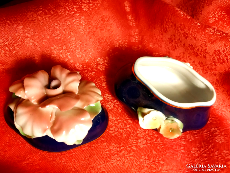 Meseszép rózsás porcelán ékszertartó