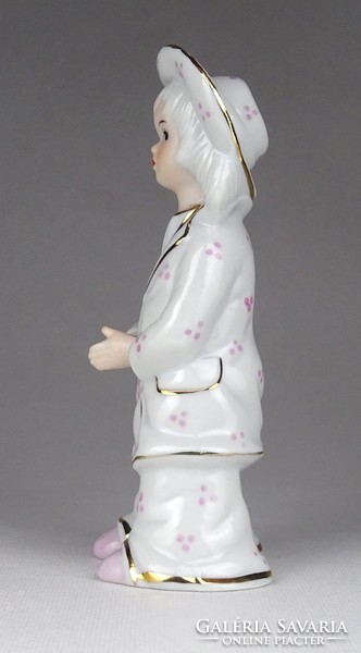 1G375 Sri Lankan pajama girl porcelain figurine 13.5 Cm
