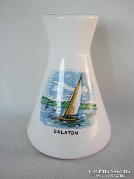Retro ... A ceramic vase in Bodrogkeresztúr, a monument to Lake Balaton
