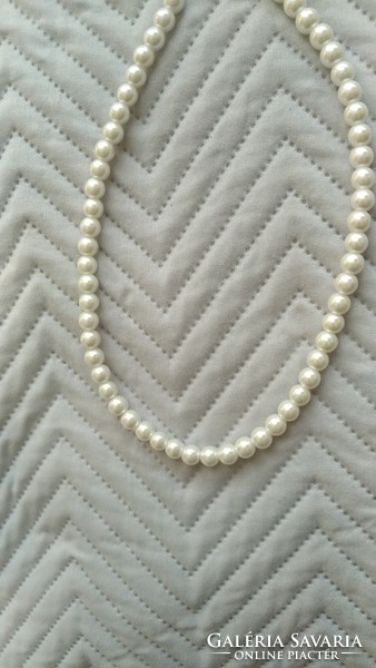 Pearl necklace 43 cm