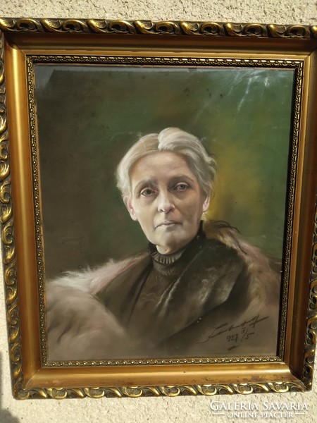 Idős hölgy portréja
