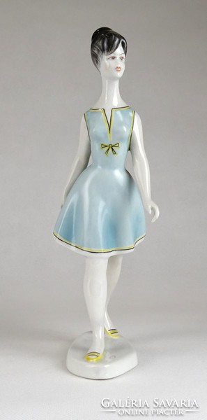 1G522 Hollóházi porcelán kék ruhás sétáló nő szobor 25 cm