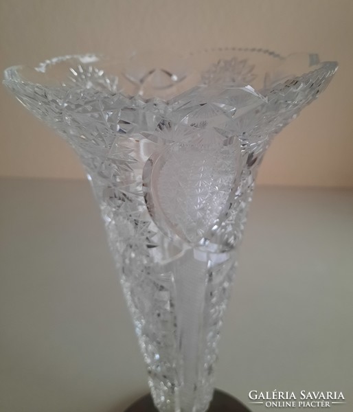 Retro kristályváza alpakka talppal, üveg váza