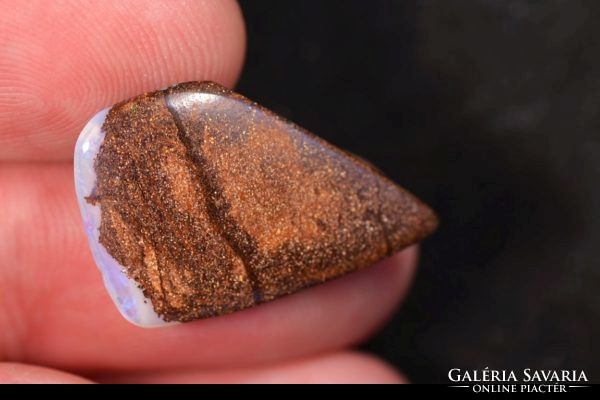 100%-ban Eredeti természetes Ausztrál boulder opál közvetlen az ausztrál kereskedőtől garanciával