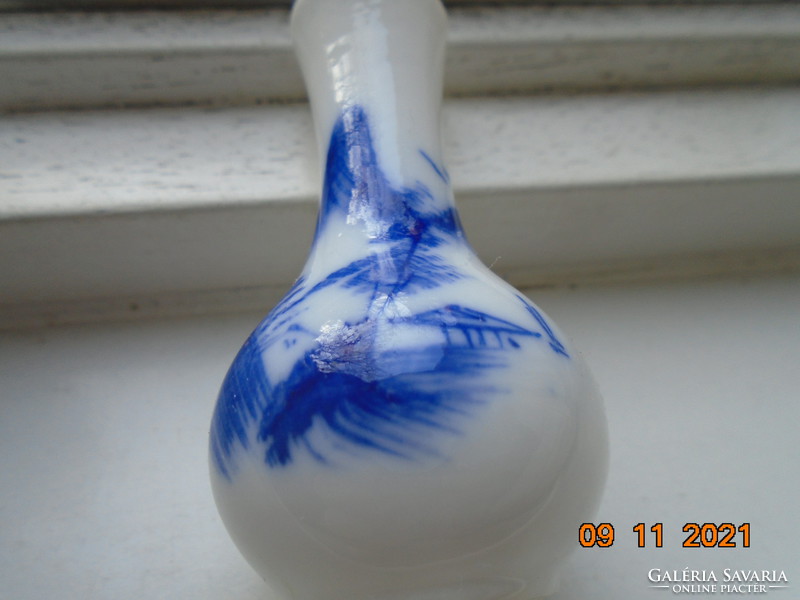 Kézzel festett egyedi kobaltkék Kangxi mintákkal 4 db miniatűr tojáshéj porcelán váza