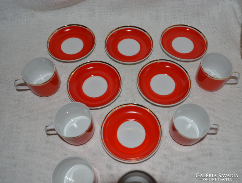 6 Ravenhouse coffee cups and 6 saucers (dbz 0023)