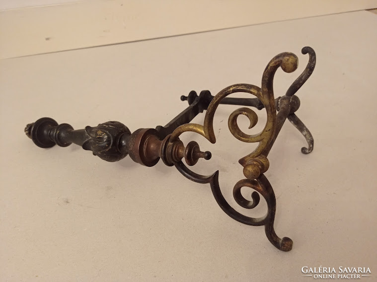 Antik patinás bronzírozott öntött réz kandalló kályha nellé való dekoráció tűzkutya 4698