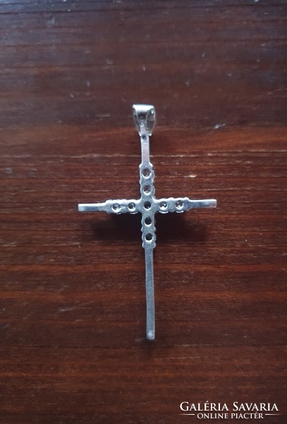 Marked stony silver cross pendant