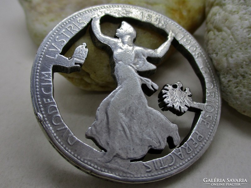 Made of a beautiful old silver pendant coin, the coin was issued in 1908