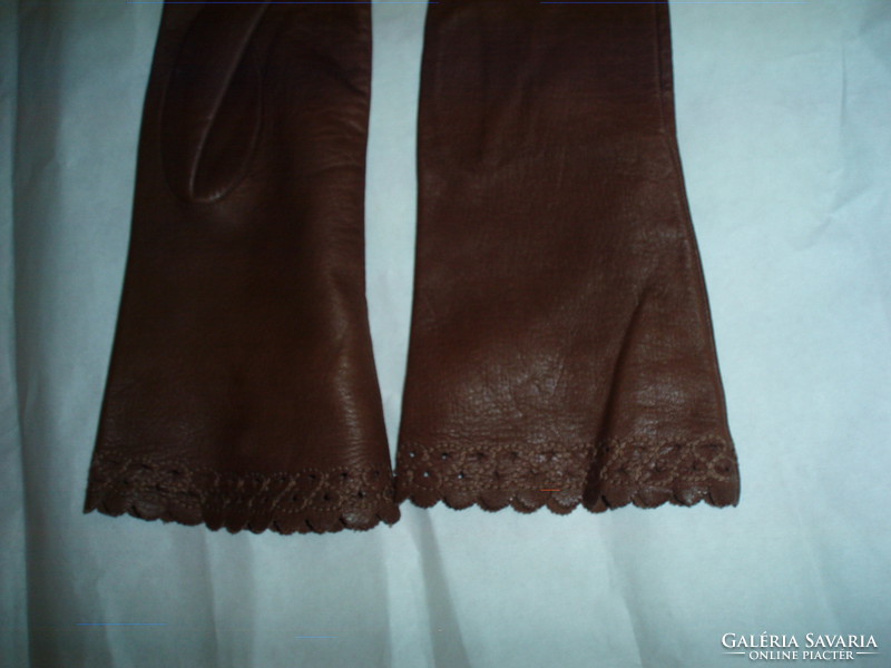 Vintage brown suede women's gloves