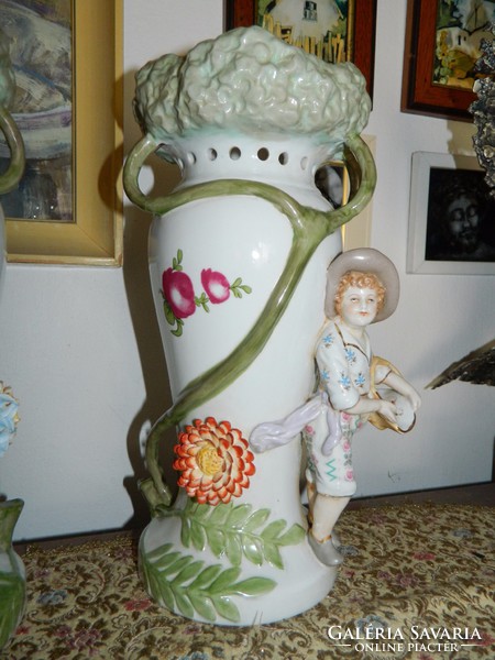 Hatalmas nápolyi porcelán váza pár